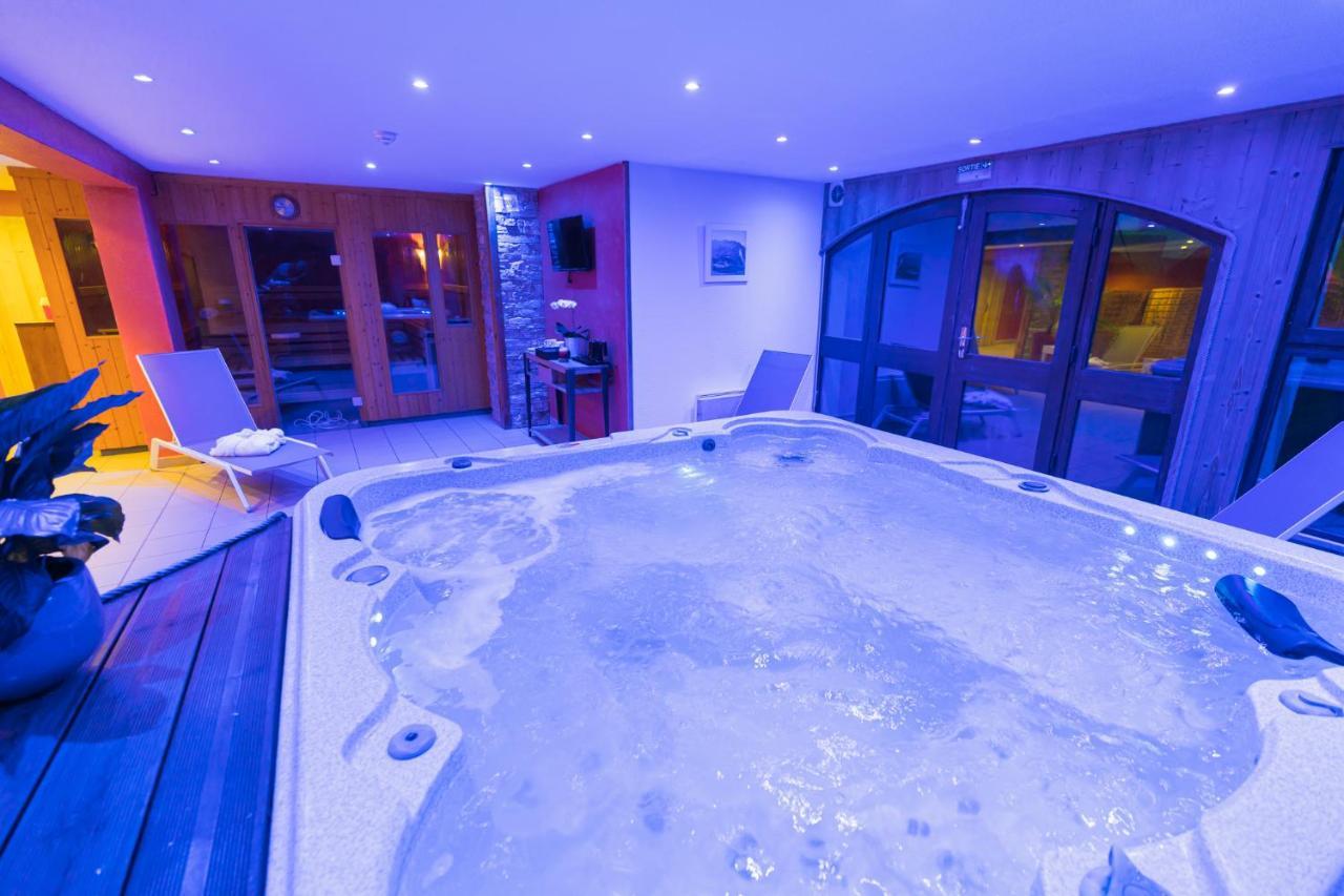 Hotel Alpazur Val Cenis Lanslebourg-Mont-Cenis Esterno foto